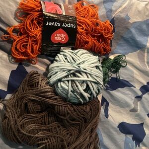 Yarn scraps